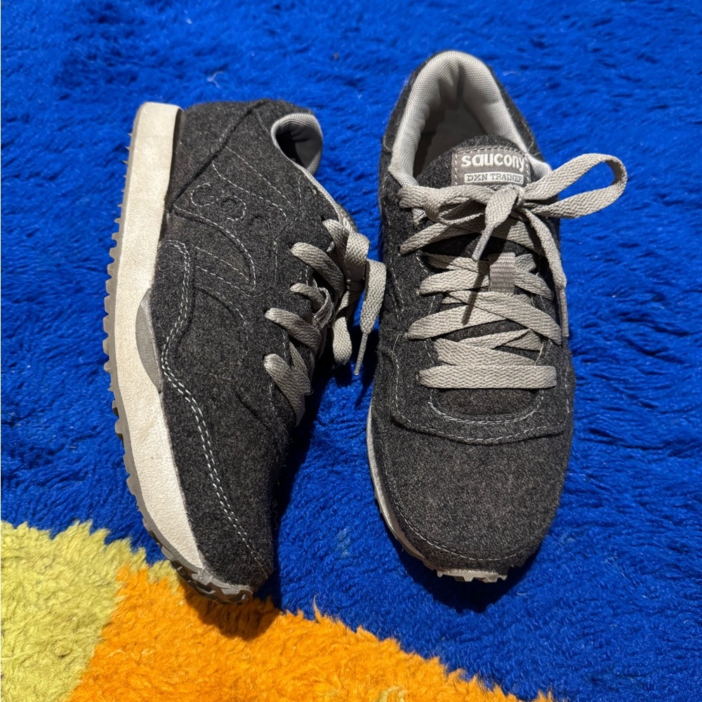 Saucony x Madewell dxn Trainer Dark Gray Flannel size 6.5